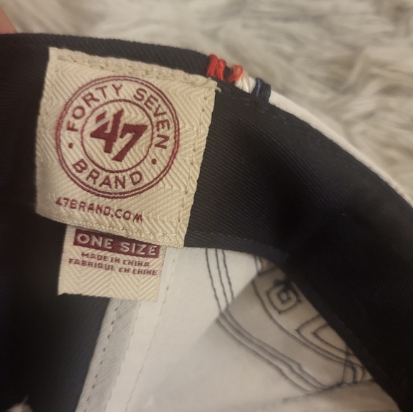 Nwot Canadiens Hockey Cap - Picture 2 of 5